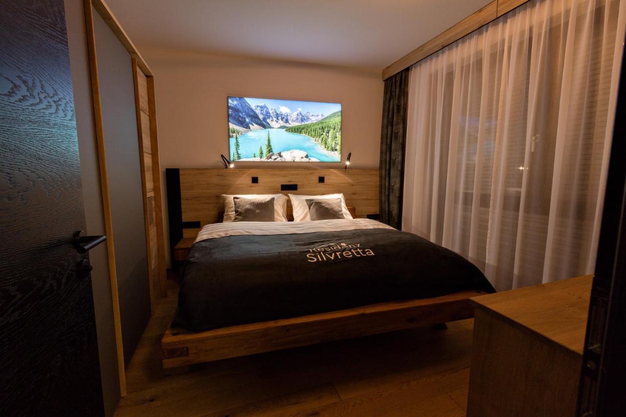 Moderne Wohnung Mit Einer Wunderschoenen Aussicht In Der Residenz Silvretta See Bagian luar foto